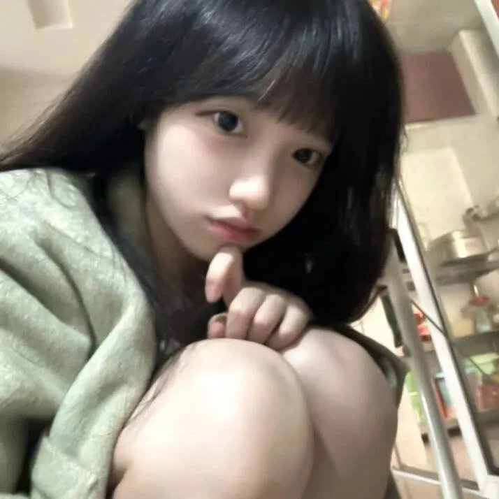 放荡处女封面